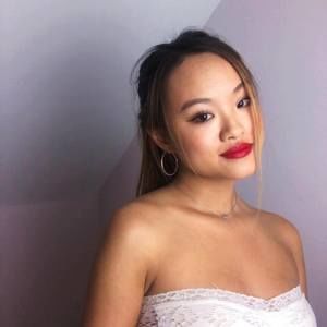 Meet your Posher, Elaine